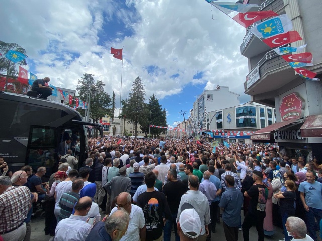 Merak Akşener Samsun'da