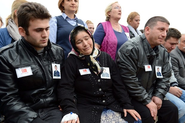 Şehit astsubay gözyaşları arasında uğurlandı