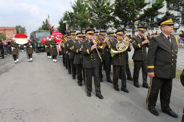 Bafra şehidini dualarla  uğurladı