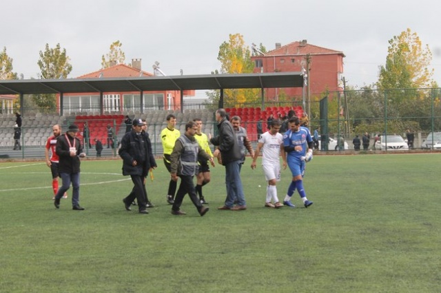 Bafra Spor 19 mayıs Belediyespor maçından kareler.