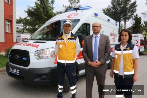 Kameralı ambulanslarla, trafikte yol vermeyen sürücüler tespit edilecek