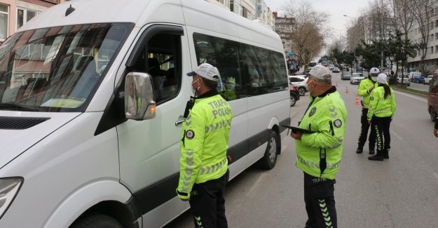 Samsun'da okul servisçileri denetlendi