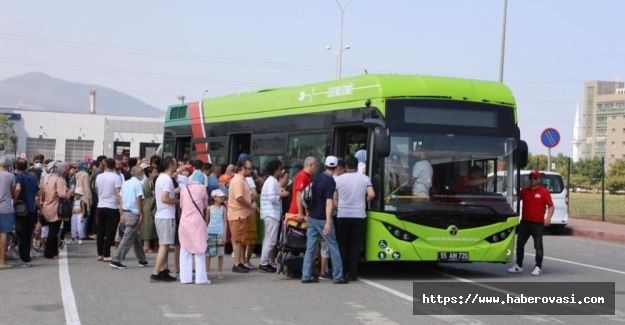 İlk gün 9 Bin 500 yolcu taşıdı