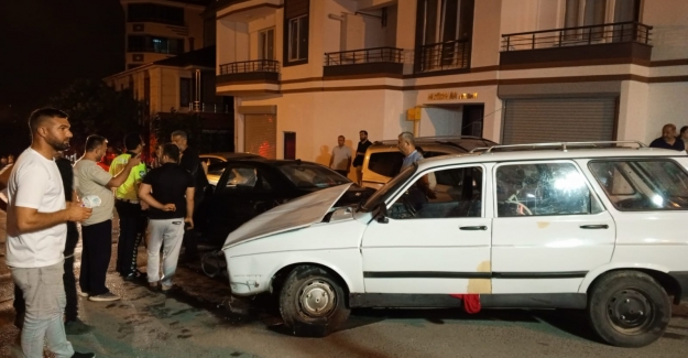 Bafra'da kazada aynı aileden 5 kişi yaralandı
