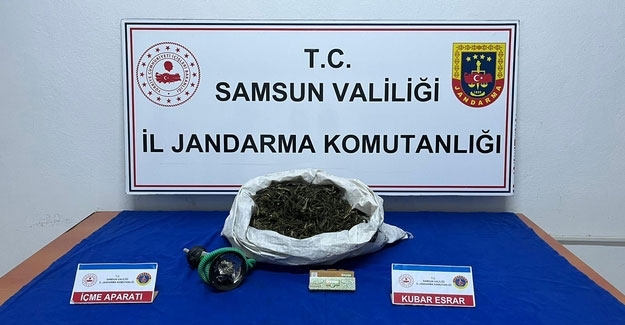 Samsun'da jandarma eve baskın yaptı