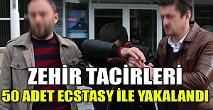 Otomobilde 50 adet Ecstasy ile yakalandılar