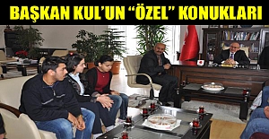 Başkan Kul’un “özel” konukları