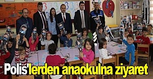 Polislerden ana sınıfı öğrencilerine ziyaret