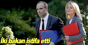 İki bakan istifa etti