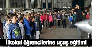 İlkokul öğrencilerine uçuş eğitimi