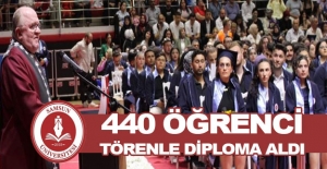 Samsun Üniversitesi'nden 440 Öğrenci Diploma Aldı