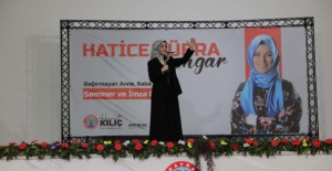 Samsun'da Bağırmayan Anne, Baba Olmak" konulu seminer