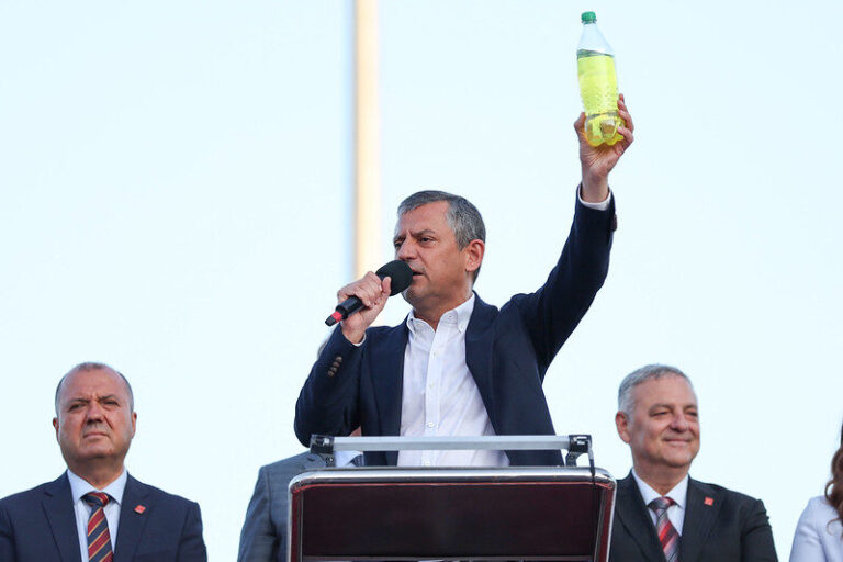 Özel’den Tekirdağ’da İktidara Sert Mesajlar