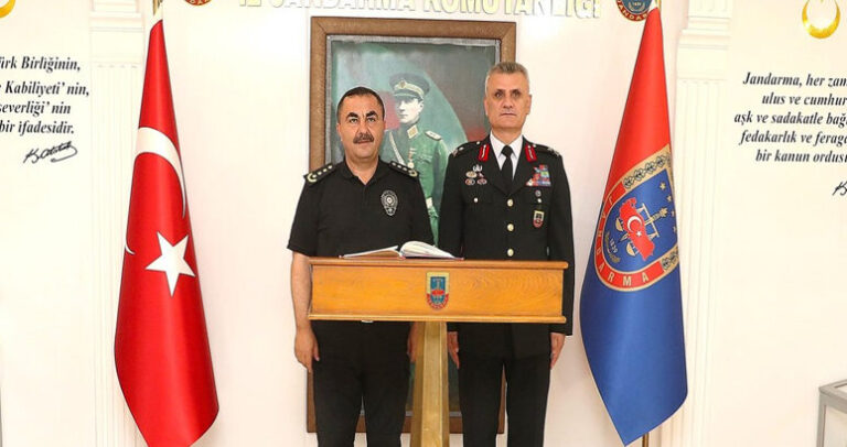 Emniyet’ten Jandarma’ya Kutlama Ziyareti!