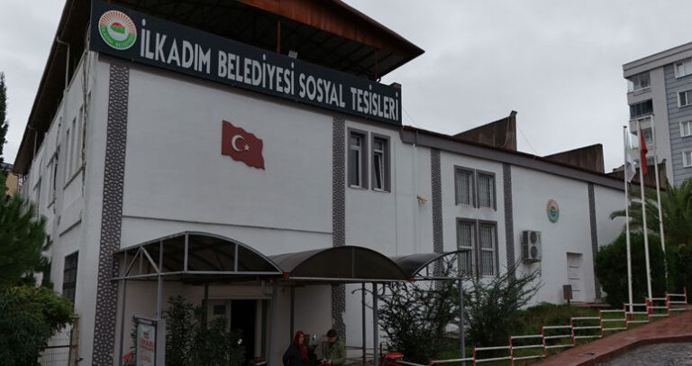 Samsun’da 105 çift ücretsiz dünya evine girdi