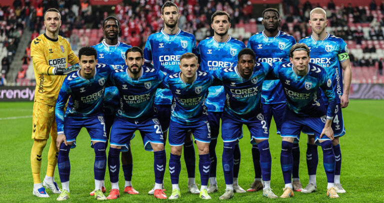 Samsunspor evinde Gaziantep FK ile 0-0 berabere kaldı